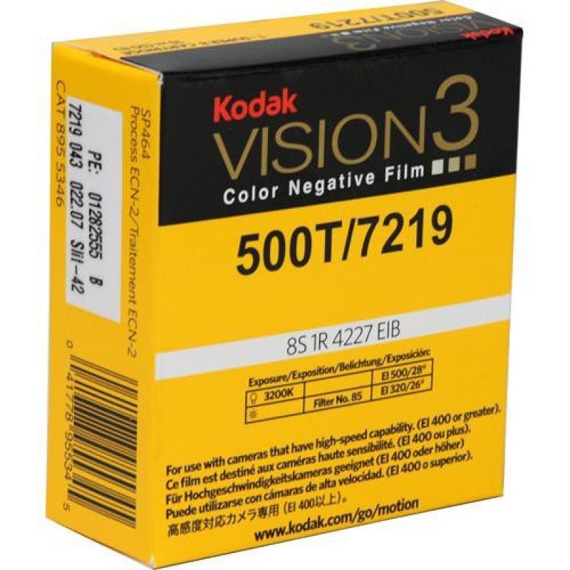Kodak Film VISION3 500T Color Negative Film 7219 (Super 8, 50' Roll) - MataMata