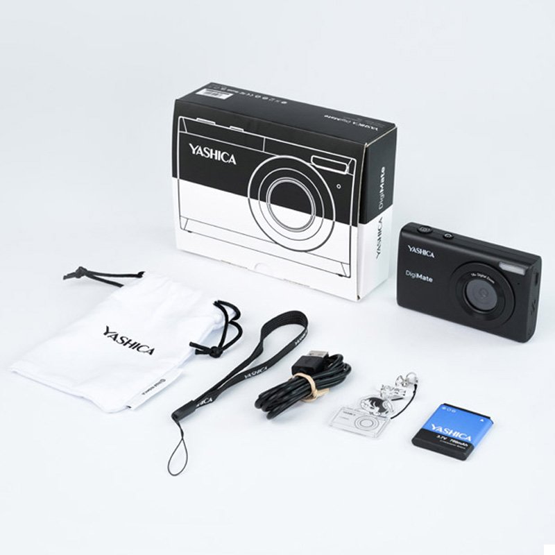 YASHICA DigiMate Digital Camera - MataMata